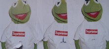 ヒト・コト・モノ。三拍子揃ったSupremeのポスター